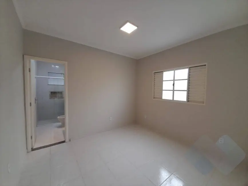 Foto 5 de Casa com 2 quartos à venda, 125m2 em Jardim Cambuí, Botucatu - SP