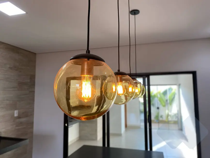 Foto 4 de Casa com 3 quartos à venda em Residencial Ouro Verde, Botucatu - SP