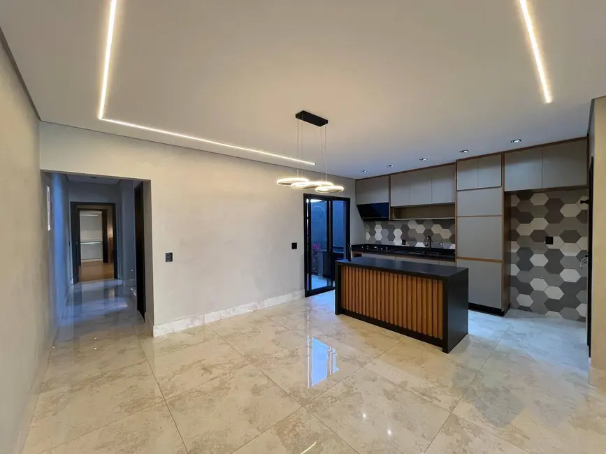 Foto 5 de Casa com 3 quartos à venda, 170m2 em Jardim Paraíso II, Botucatu - SP