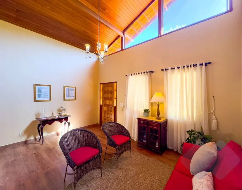 Foto 3 de Casa com 4 quartos à venda, 897m2 em Centro, Botucatu - SP