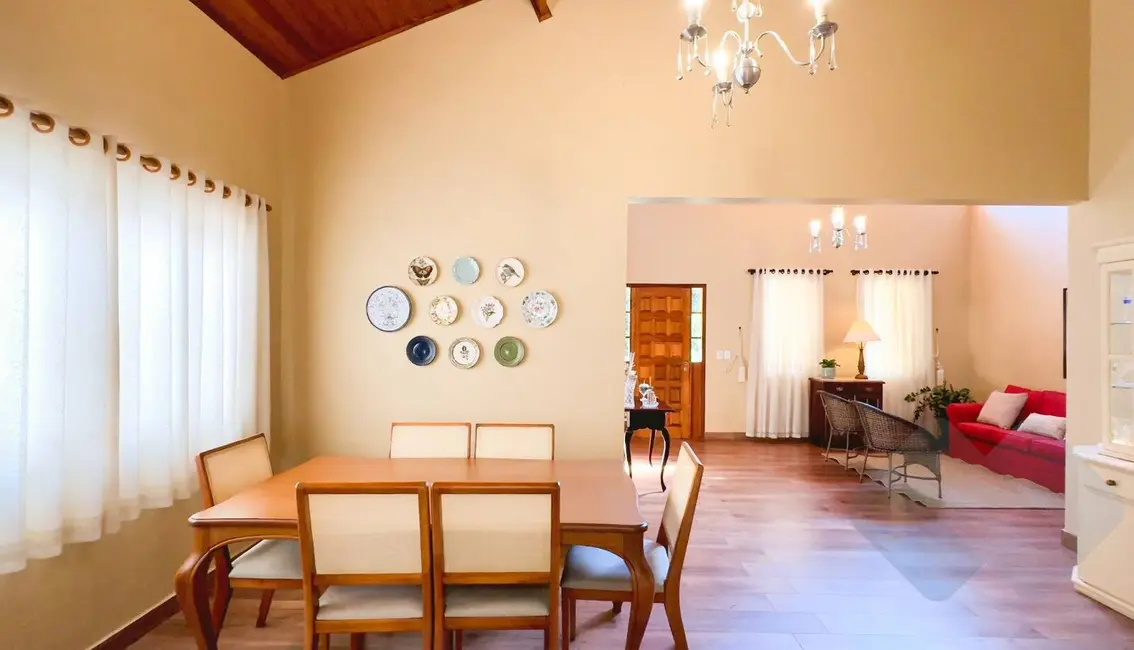 Foto 8 de Casa com 4 quartos à venda, 897m2 em Centro, Botucatu - SP