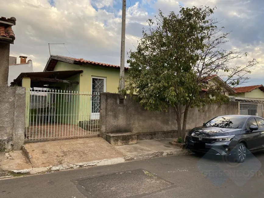 Foto 1 de Casa com 2 quartos à venda em Jardim Peabiru, Botucatu - SP
