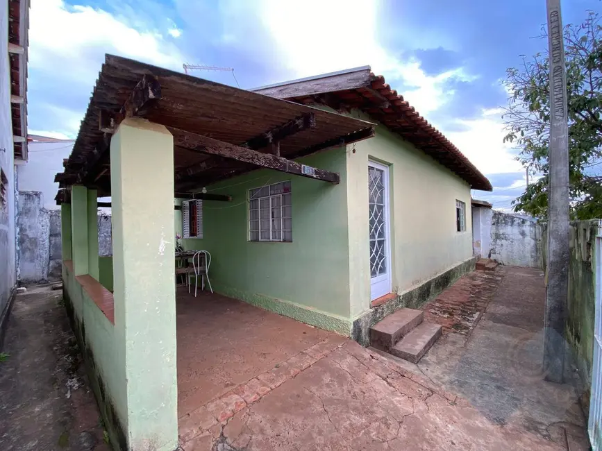 Foto 3 de Casa com 2 quartos à venda em Jardim Peabiru, Botucatu - SP
