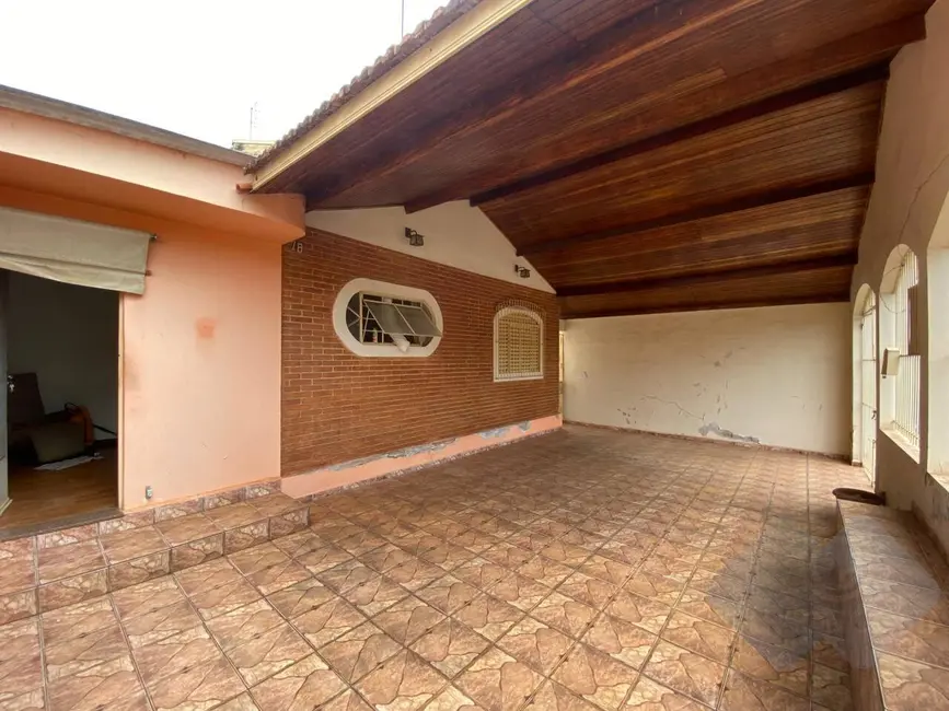 Foto 4 de Casa com 4 quartos à venda em Alto, Botucatu - SP