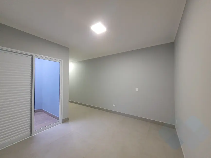 Foto 8 de Casa com 2 quartos à venda, 125m2 em Residencial Ouro Verde, Botucatu - SP