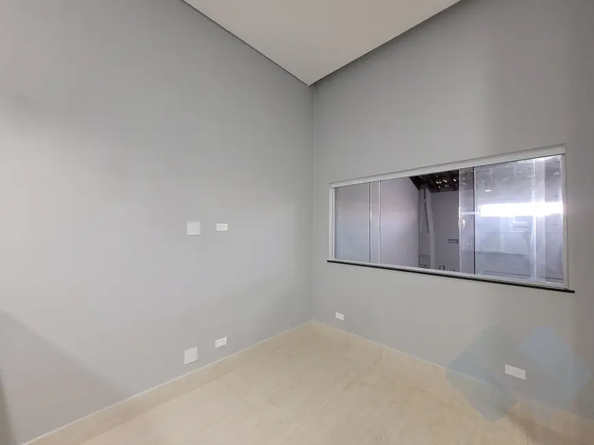 Foto 4 de Casa com 2 quartos à venda, 125m2 em Residencial Ouro Verde, Botucatu - SP