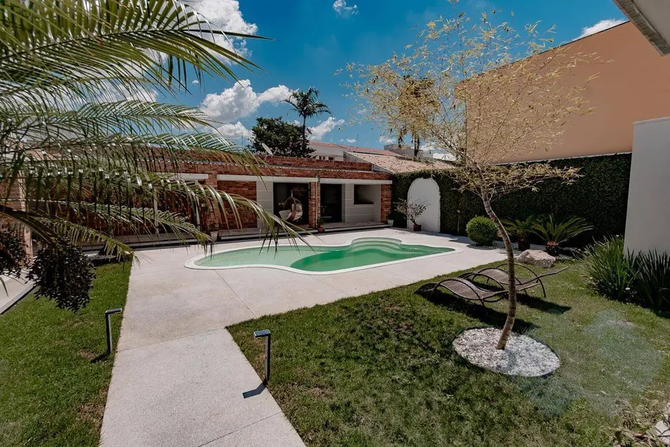 Foto 1 de Casa com 2 quartos à venda, 600m2 em Colinas do Paraíso, Botucatu - SP