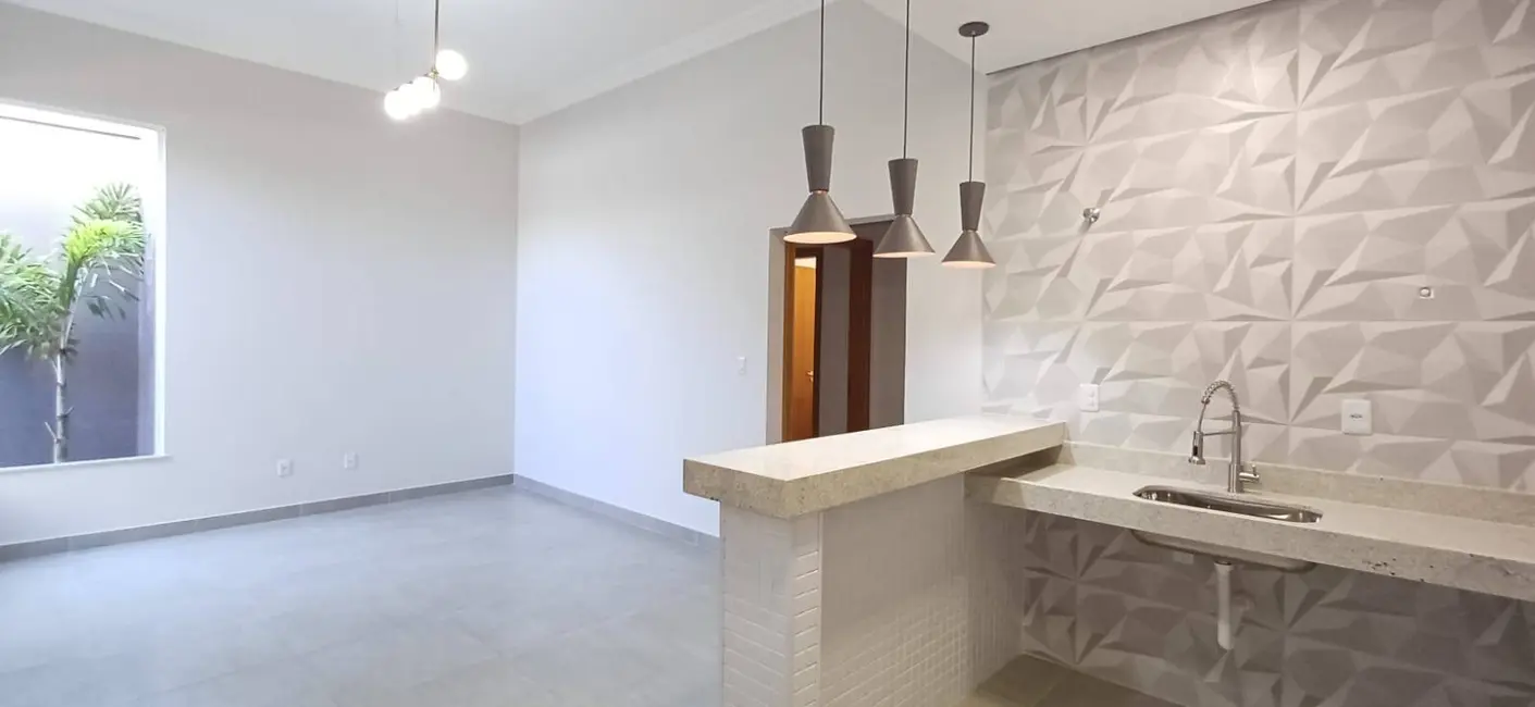 Foto 2 de Casa à venda, 154m2 em Vila Assumpção, Botucatu - SP