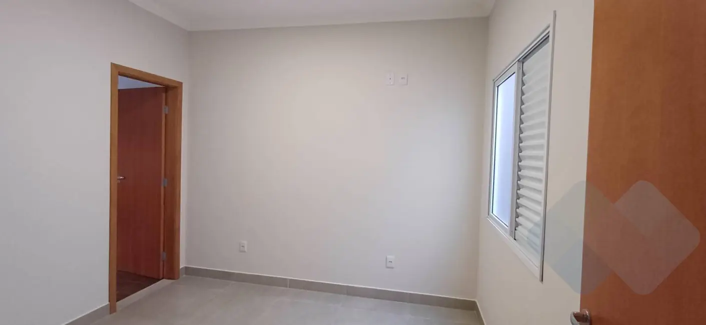 Foto 8 de Casa à venda, 154m2 em Vila Assumpção, Botucatu - SP
