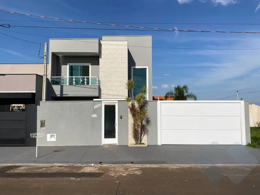 Foto 1 de Sobrado com 2 quartos à venda em Residencial Ouro Verde, Botucatu - SP