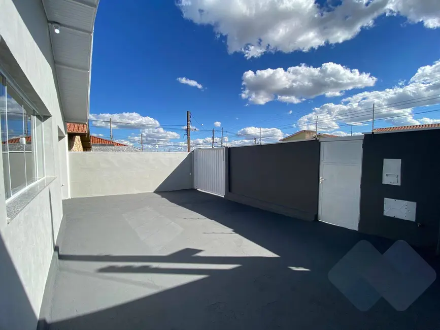 Foto 9 de Casa com 3 quartos à venda, 190m2 em Chácara Montagna, Botucatu - SP