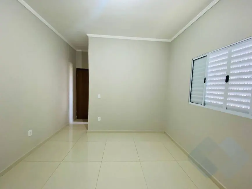 Casa com 2 quartos à venda, 125m2 em Jardim Ypê, Botucatu - SP - imagem 6 Foto 6 de Casa com 2 quartos à venda, 125m2 em Jardim Ypê, Botucatu - SP