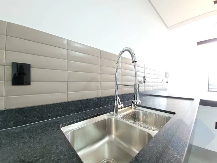 Casa com 3 quartos à venda, 250m2 em Residencial Ouro Verde, Botucatu - SP - imagem 5 Foto 5 de Casa com 3 quartos à venda, 250m2 em Residencial Ouro Verde, Botucatu - SP