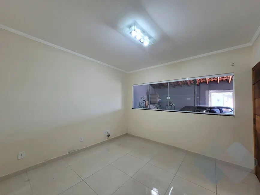 Foto 8 de Casa com 2 quartos à venda, 250m2 em Jardim Cambuí, Botucatu - SP