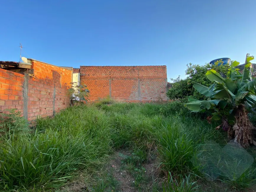 Foto 7 de Casa com 2 quartos à venda em Chácara Recreio do Havaí, Botucatu - SP