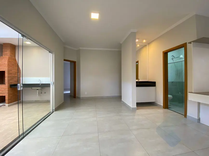 Foto 5 de Casa com 2 quartos à venda em Lívia, Botucatu - SP