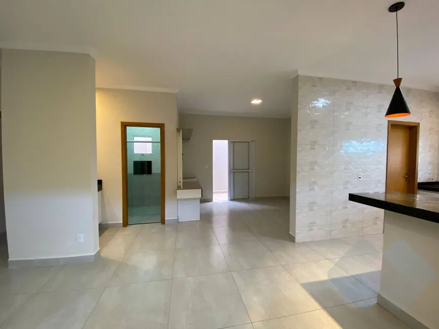 Foto 9 de Casa com 2 quartos à venda em Lívia, Botucatu - SP