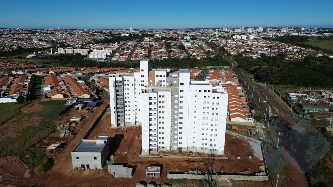 Apartamento com 2 quartos à venda, 51m2 em Botucatu - SP - imagem 8 Foto 8 de Apartamento com 2 quartos à venda, 51m2 em Botucatu - SP