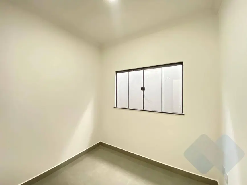 Casa com 2 quartos à venda, 70m2 em Lívia I, Botucatu - SP - imagem 6 Foto 6 de Casa com 2 quartos à venda, 70m2 em Lívia I, Botucatu - SP