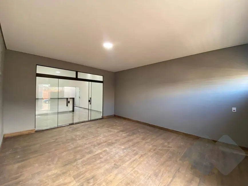 Casa com 2 quartos à venda, 70m2 em Lívia I, Botucatu - SP - imagem 9 Foto 9 de Casa com 2 quartos à venda, 70m2 em Lívia I, Botucatu - SP
