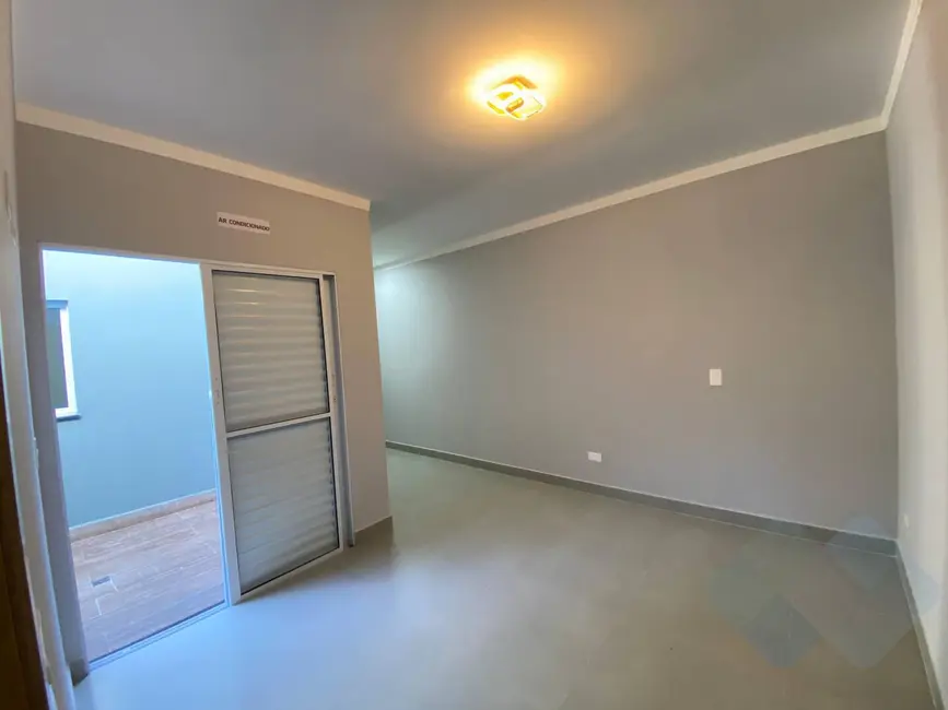 Foto 6 de Casa com 2 quartos à venda, 125m2 em Residencial Ouro Verde, Botucatu - SP