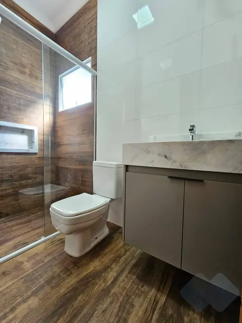 Foto 7 de Casa com 2 quartos à venda, 153m2 em Lívia, Botucatu - SP