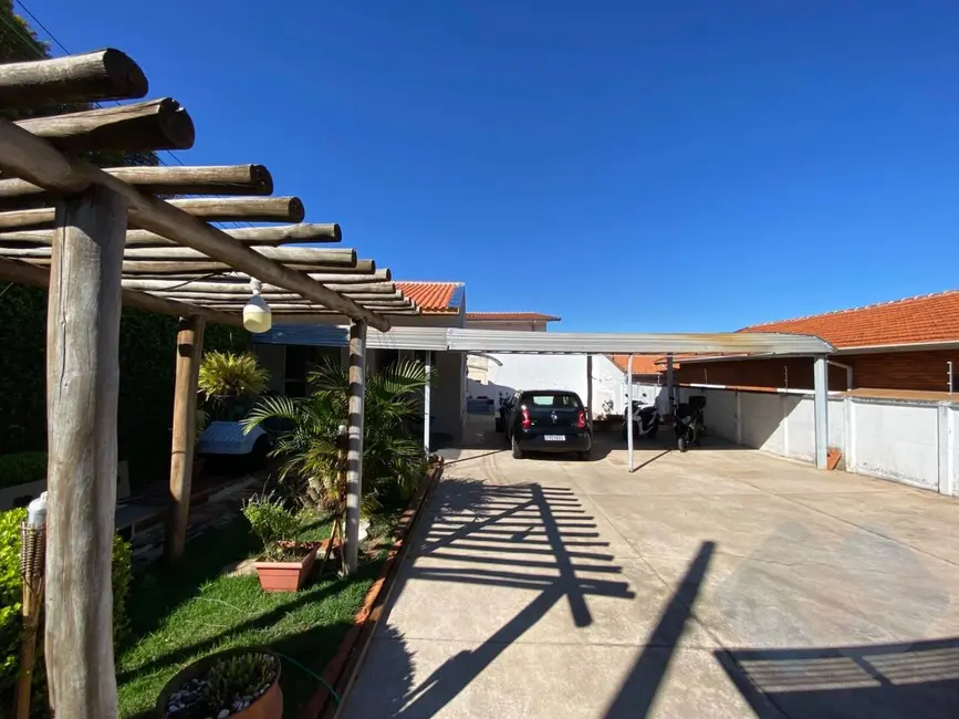 Foto 7 de Casa com 2 quartos à venda, 70m2 em Vila Maria, Botucatu - SP
