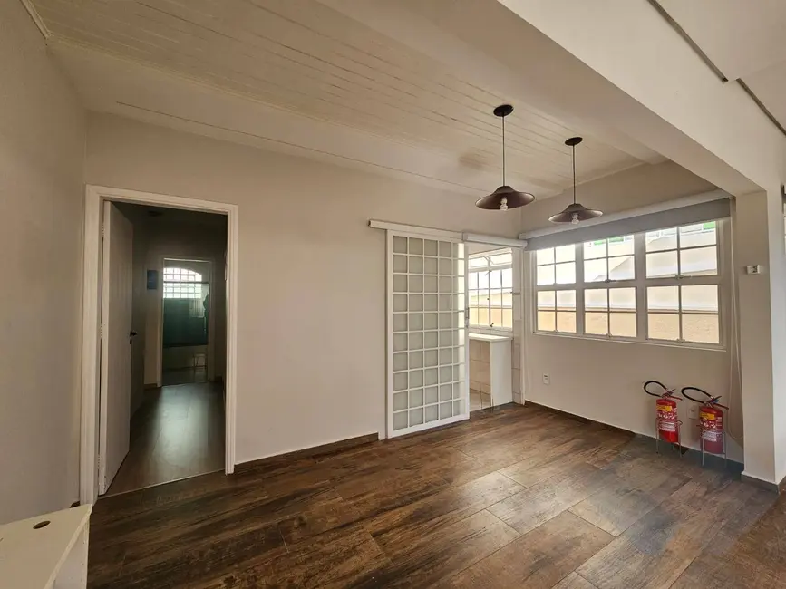 Foto 7 de Casa com 3 quartos à venda, 250m2 em Jardim Paraíso, Botucatu - SP