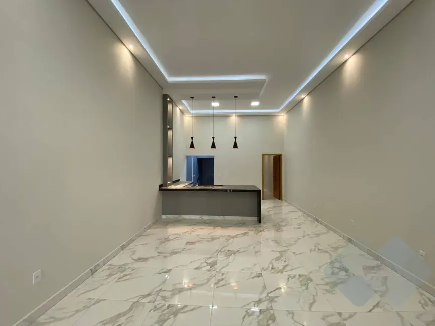 Foto 9 de Casa com 3 quartos à venda, 150m2 em Lívia, Botucatu - SP