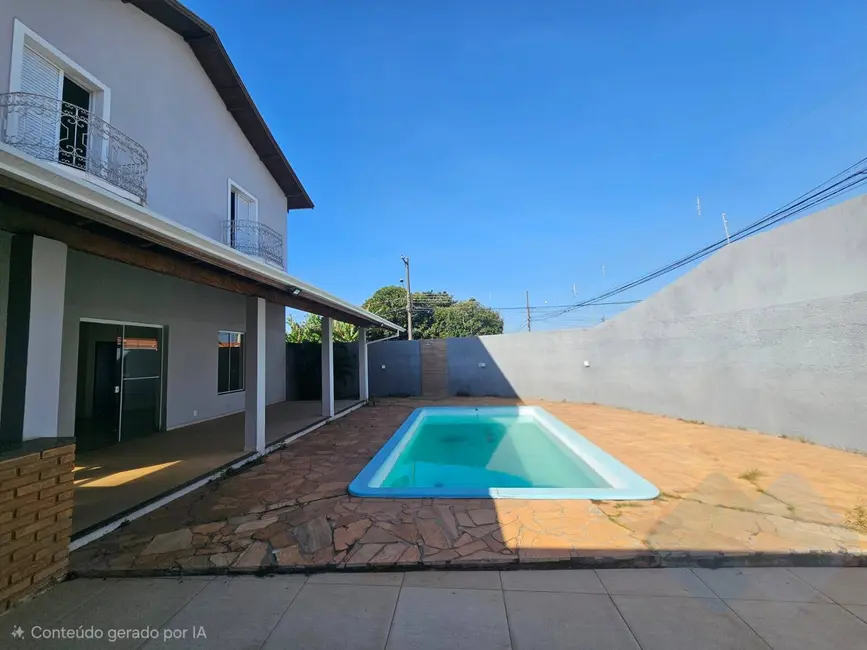 Foto 3 de Casa com 3 quartos à venda, 311m2 em Jardim Paraíso, Botucatu - SP