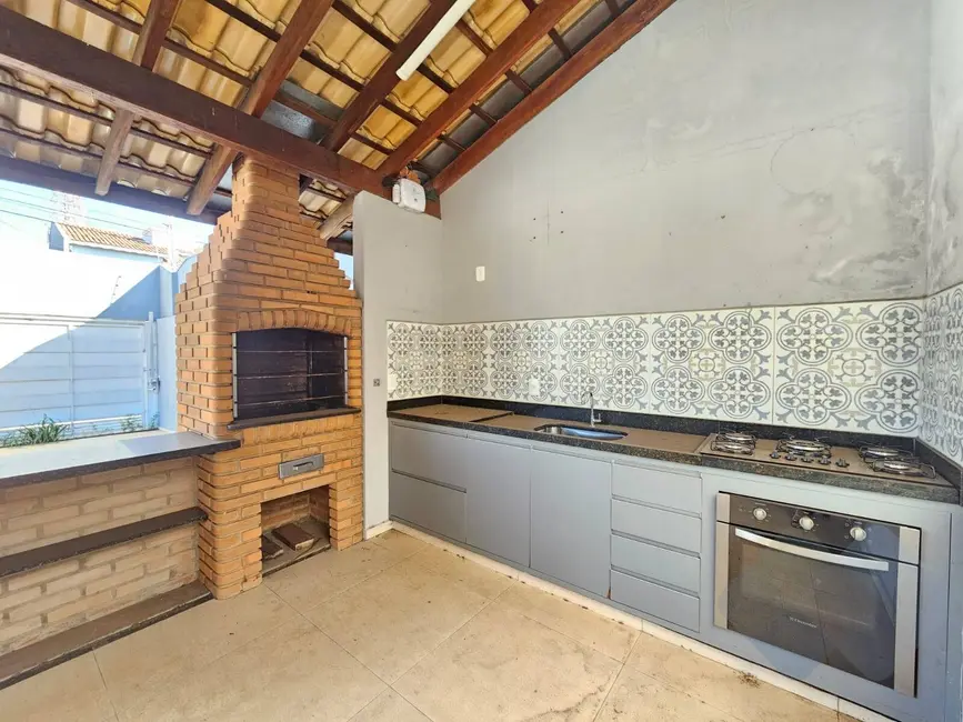 Foto 9 de Casa com 3 quartos à venda, 311m2 em Jardim Paraíso, Botucatu - SP