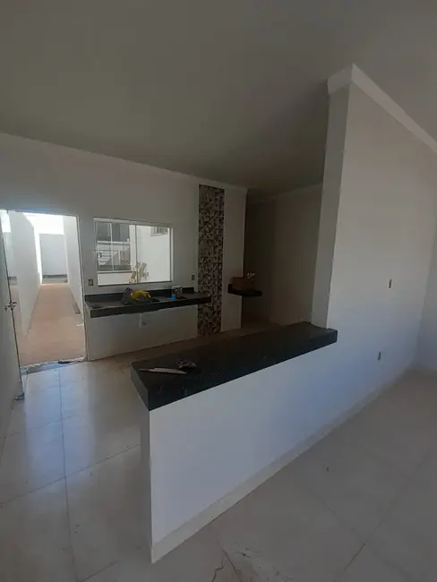 Casa com 2 quartos à venda, 66m2 em Jardim Sucupira, Uberlandia - MG - imagem 5 Foto 5 de Casa com 2 quartos à venda, 66m2 em Jardim Sucupira, Uberlandia - MG