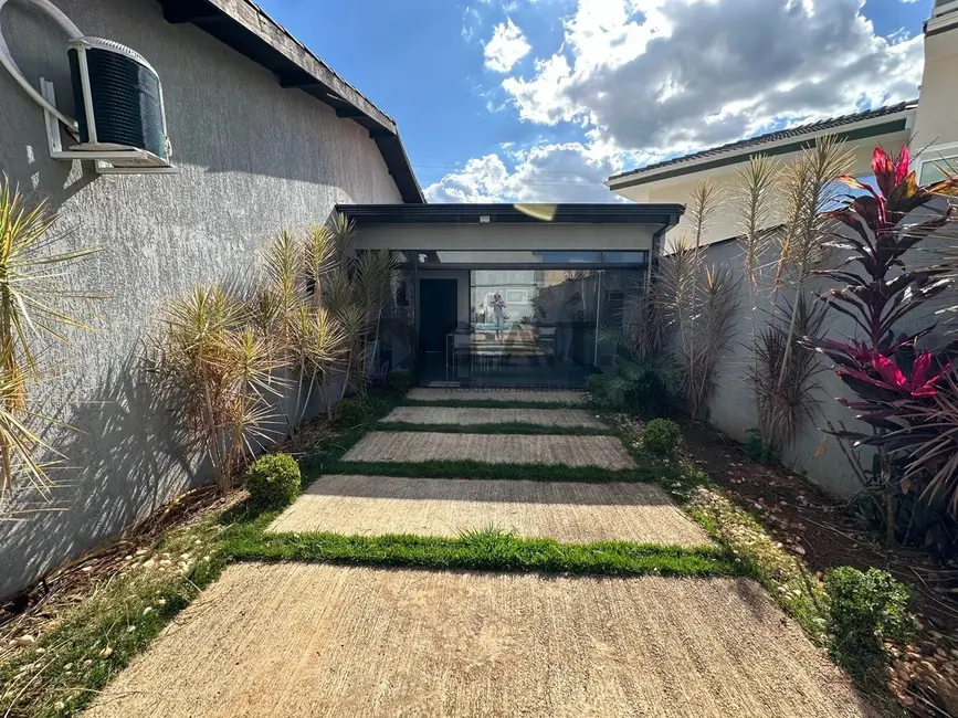 Foto 3 de Casa de Condomínio com 3 quartos à venda, 310m2 em Jardim Ibiti do Paço, Sorocaba - SP