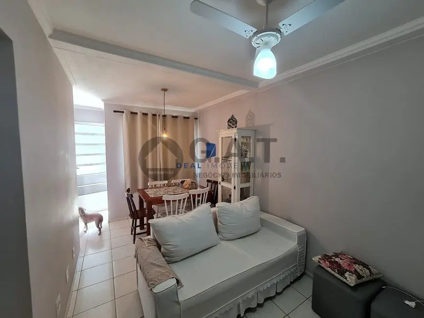 Casa de Condomínio com 3 quartos à venda, 70m2 em Jardim Residencial Villa Amato, Sorocaba - SP - imagem 4 Foto 4 de Casa de Condomínio com 3 quartos à venda, 70m2 em Jardim Residencial Villa Amato, Sorocaba - SP