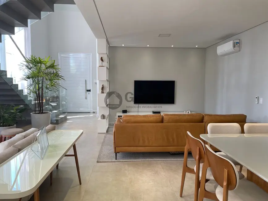 Casa de Condomínio com 2 quartos à venda, 316m2 em Iporanga, Sorocaba - SP - imagem 9 Foto 9 de Casa de Condomínio com 2 quartos à venda, 316m2 em Iporanga, Sorocaba - SP