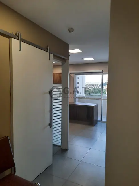 Foto 4 de Sala Comercial para alugar, 43m2 em Boa Vista, Sorocaba - SP