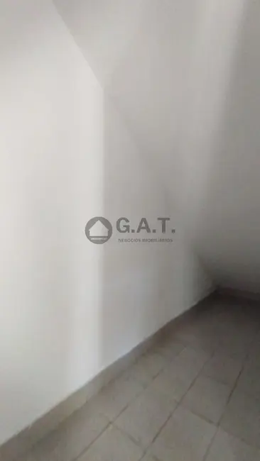 Foto 6 de Casa com 2 quartos para alugar, 172m2 em Vila Carvalho, Sorocaba - SP