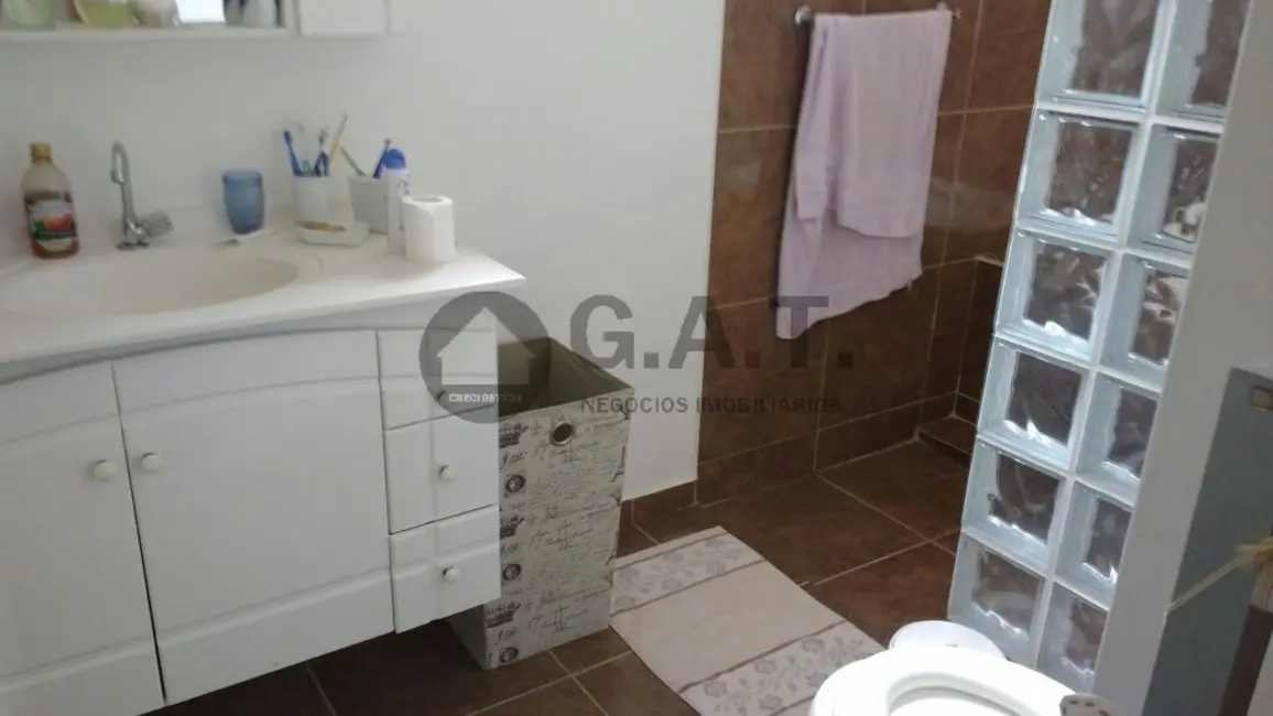 Foto 8 de Chácara com 4 quartos para alugar, 567m2 em Aracoiaba Da Serra - SP