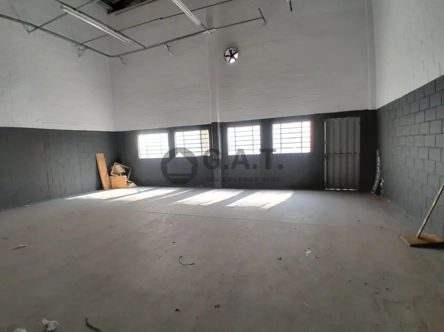 Foto 6 de Armazém / Galpão para alugar, 221m2 em Jardim Leocádia, Sorocaba - SP
