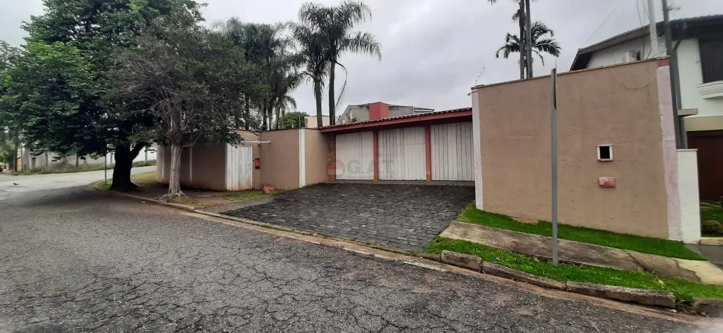 Foto 1 de Casa com 5 quartos para alugar, 283m2 em Jardim Emília, Sorocaba - SP