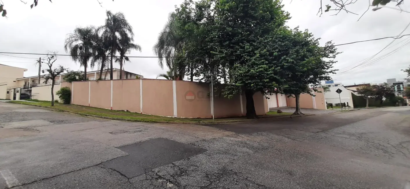 Foto 3 de Casa com 5 quartos para alugar, 283m2 em Jardim Emília, Sorocaba - SP