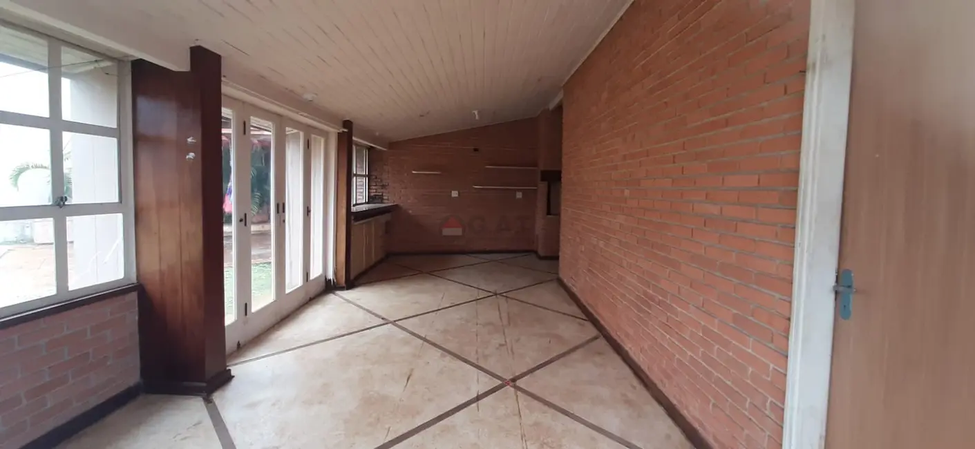 Foto 5 de Casa com 5 quartos para alugar, 283m2 em Jardim Emília, Sorocaba - SP