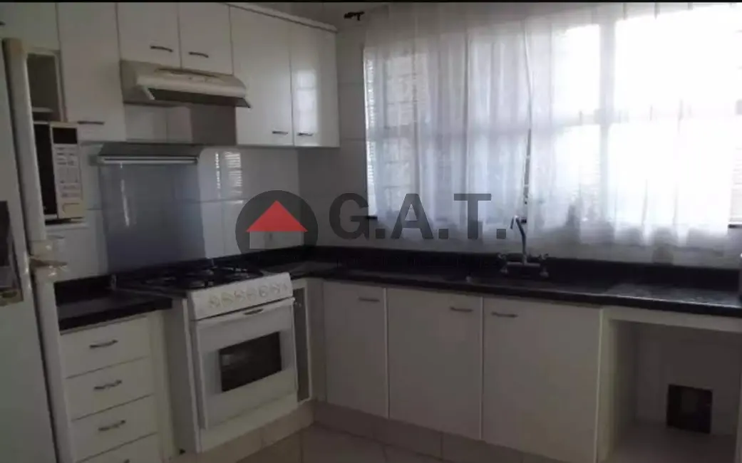 Casa com 3 quartos à venda, 221m2 em Jardim Simus, Sorocaba - SP - imagem 7 Foto 7 de Casa com 3 quartos à venda, 221m2 em Jardim Simus, Sorocaba - SP
