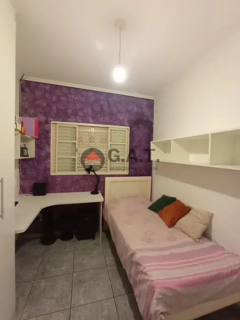 Foto 2 de Casa com 3 quartos à venda, 150m2 em Jardim Santa Bárbara, Sorocaba - SP