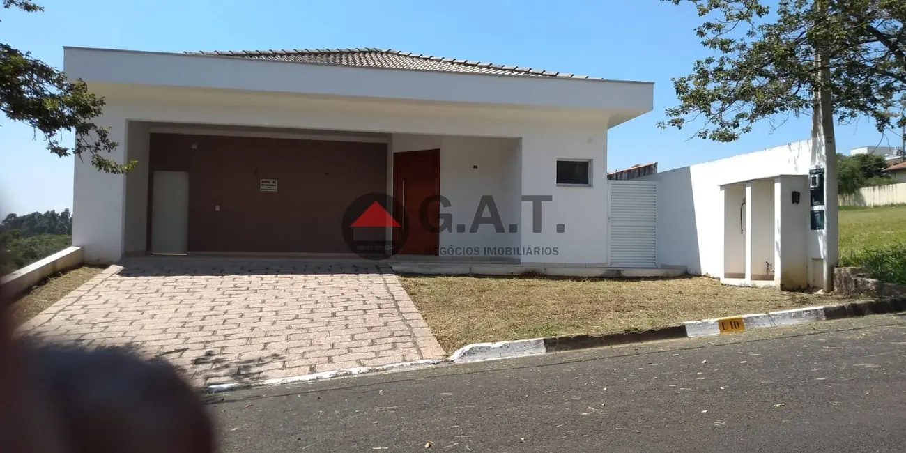 Foto 1 de Casa de Condomínio com 3 quartos para alugar, 209m2 em Cajuru do Sul, Sorocaba - SP