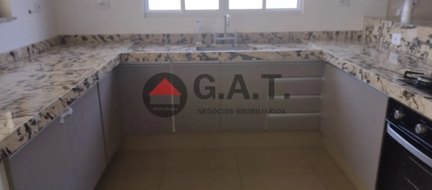 Casa de Condomínio com 3 quartos à venda, 209m2 em Cajuru do Sul, Sorocaba - SP - imagem 7 Foto 7 de Casa de Condomínio com 3 quartos à venda, 209m2 em Cajuru do Sul, Sorocaba - SP
