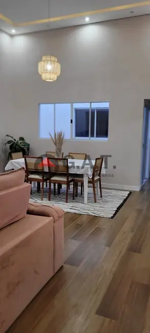 Chácara com 3 quartos à venda, 211m2 em Capoavinha, Votorantim - SP - imagem 3 Foto 3 de Chácara com 3 quartos à venda, 211m2 em Capoavinha, Votorantim - SP