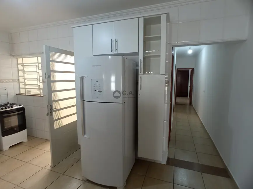 Foto 9 de Casa com 2 quartos para alugar, 150m2 em Jardim Prestes de Barros, Sorocaba - SP