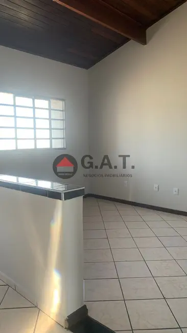 Casa com 2 quartos à venda, 200m2 em Ipiranga, Sorocaba - SP - imagem 5 Foto 5 de Casa com 2 quartos à venda, 200m2 em Ipiranga, Sorocaba - SP