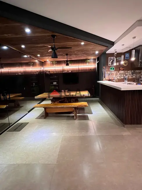 Casa de Condomínio com 2 quartos à venda, 330m2 em Iporanga, Sorocaba - SP - imagem 7 Foto 7 de Casa de Condomínio com 2 quartos à venda, 330m2 em Iporanga, Sorocaba - SP